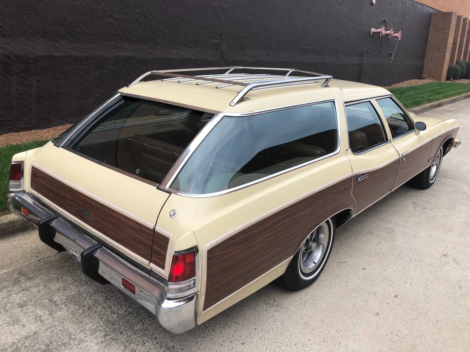 1973 Pontiac Safari - Image 12 of 31