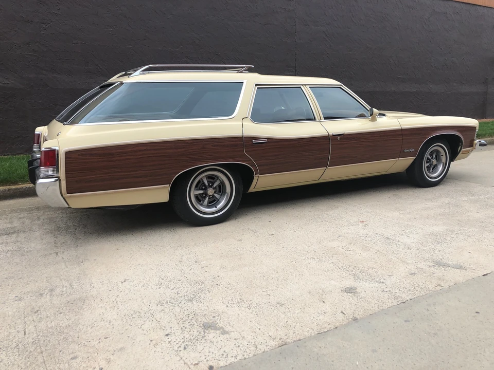 1973 Pontiac Safari - Image 13 of 31