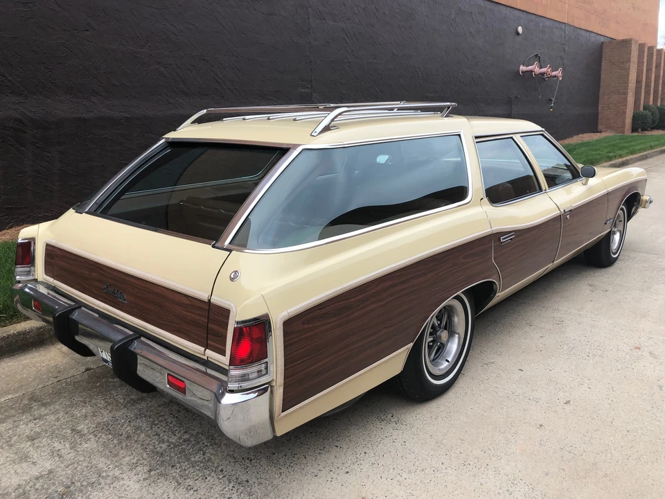 1973 Pontiac Safari - Image 11 of 31