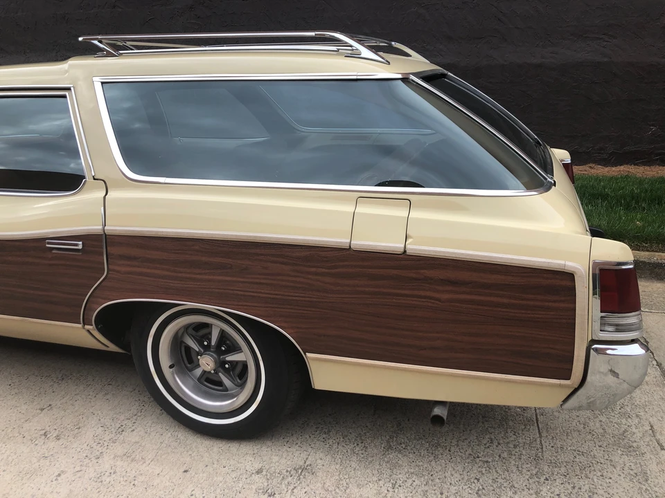 1973 Pontiac Safari - Image 25 of 31