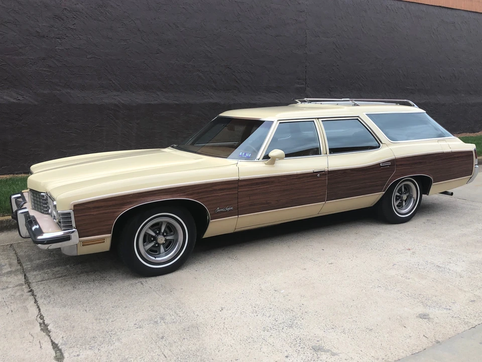 1973 Pontiac Safari - Image 7 of 31
