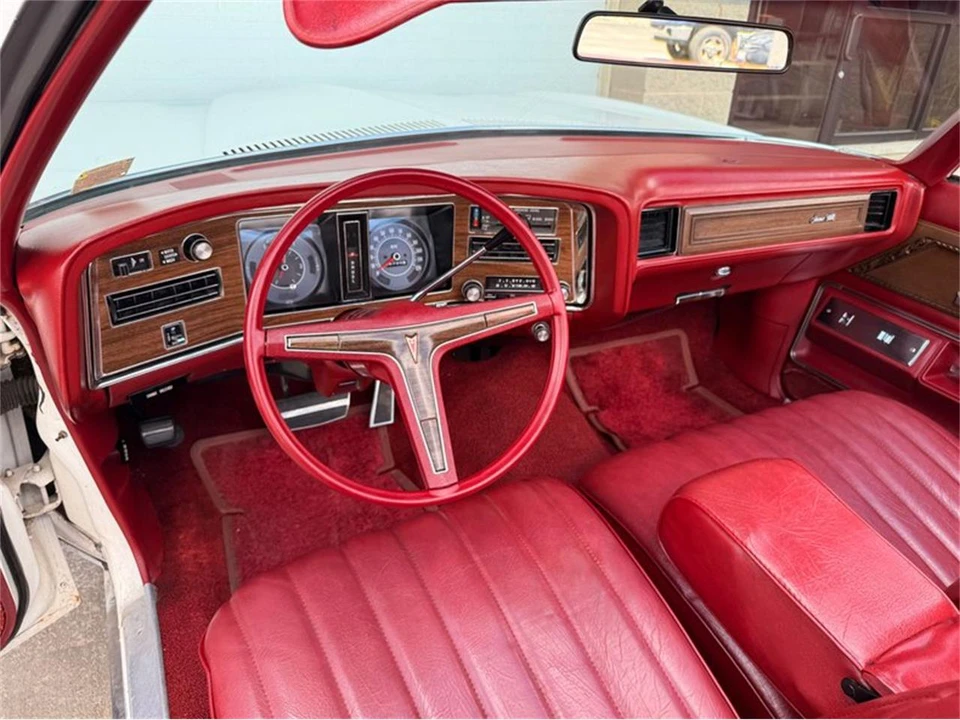 1973 Pontiac Grand Ville - Image 6 of 31