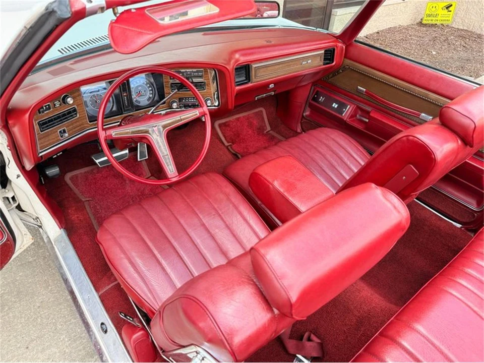 1973 Pontiac Grand Ville - Image 4 of 31