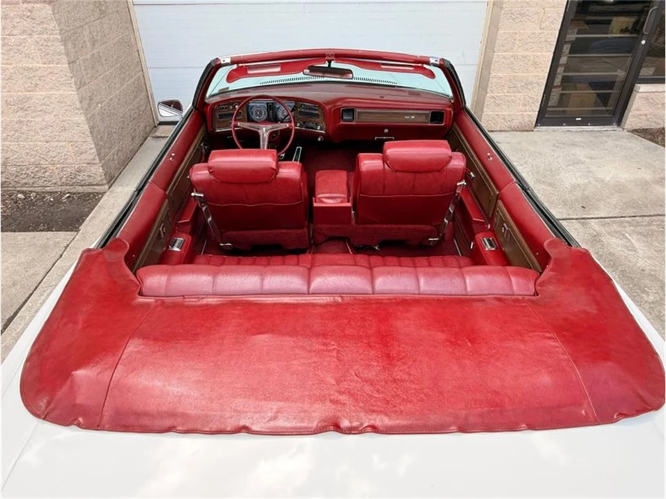 1973 Pontiac Grand Ville - Image 14 of 31