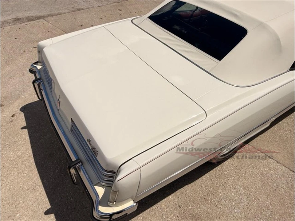 1973 Pontiac Grand Ville - Image 28 of 31