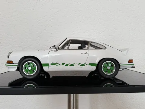 1973 Porsche 911 Carrera RS 1:8 Scale Model
