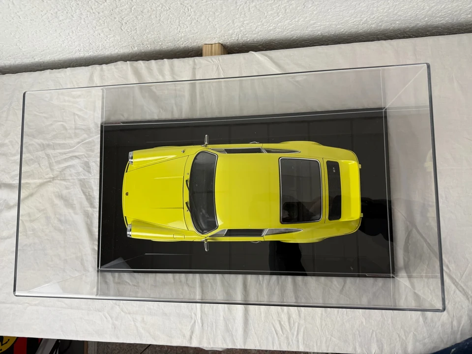 Parts & Memorabilia Scale Models - Image 3 of 20