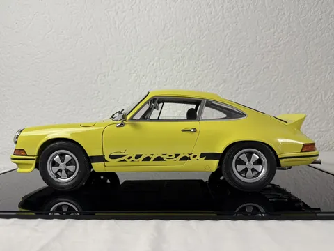 1973 Porsche 911 Carrera RS 1:8 Scale Model