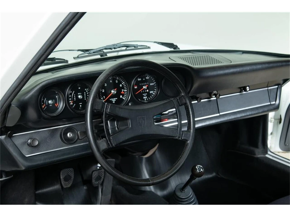 1973 Porsche 911 Carrera RS 2.7 - Image 18 of 31