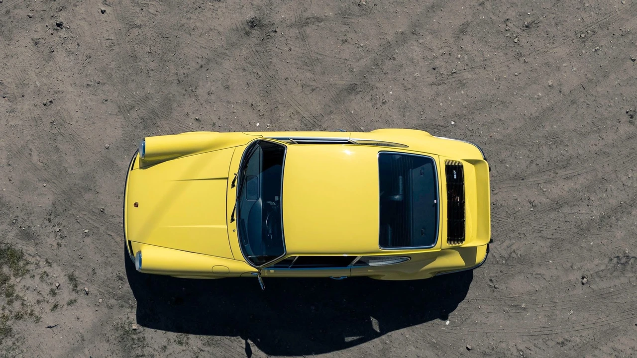 1973 Porsche 911 Carrera RS 2.7 - Image 29 of 31