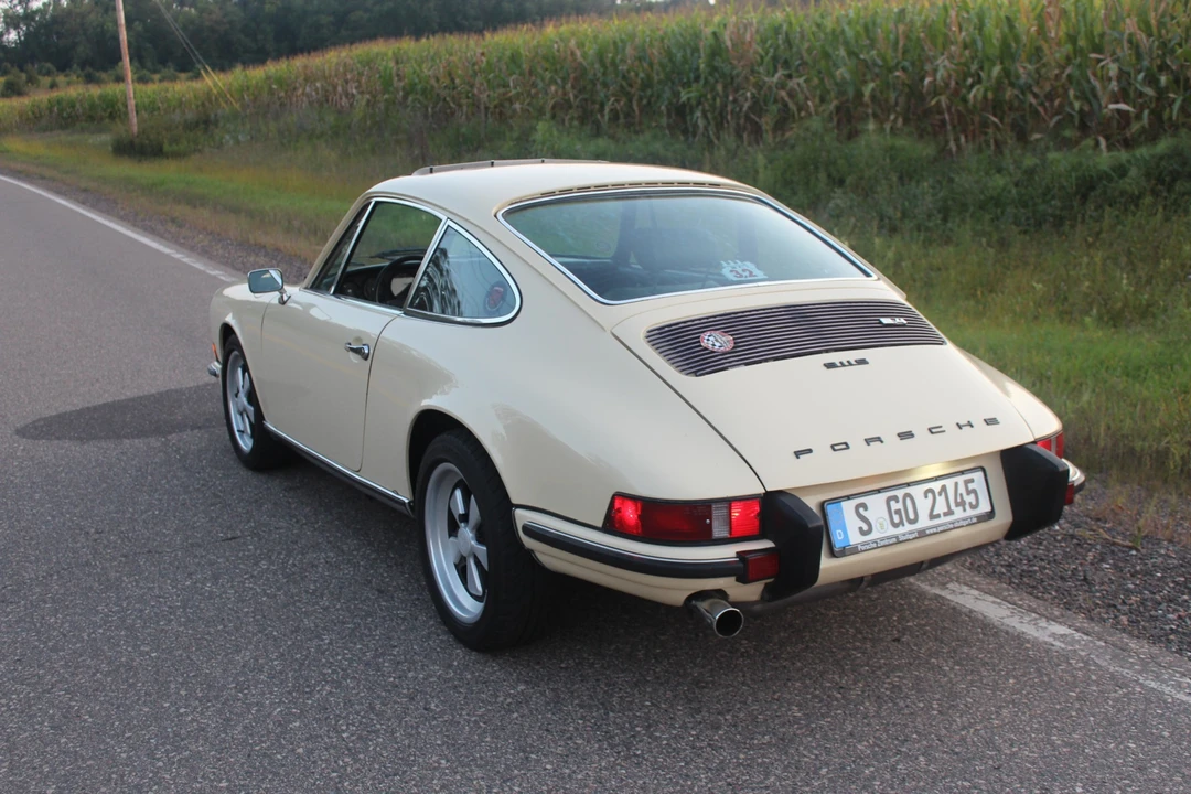 1973 Porsche 911 T F-Body LWB - Image 9 of 31
