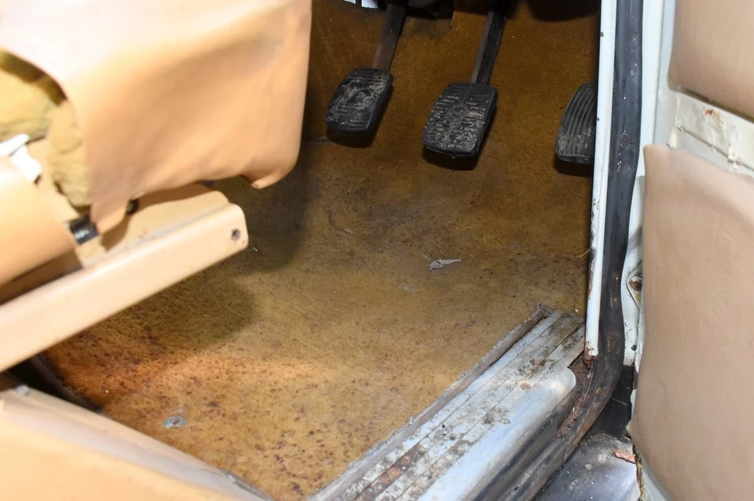 1973 Land Rover Range Rover Classic - Image 29 of 30