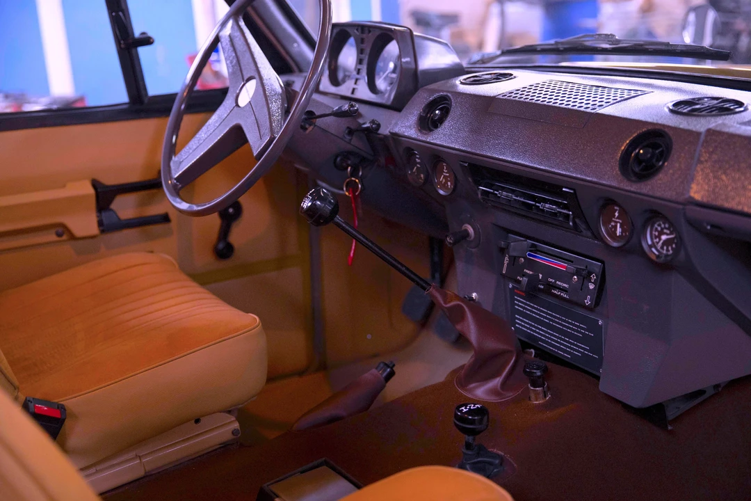 1973 Land Rover Range Rover Classic - Image 23 of 31