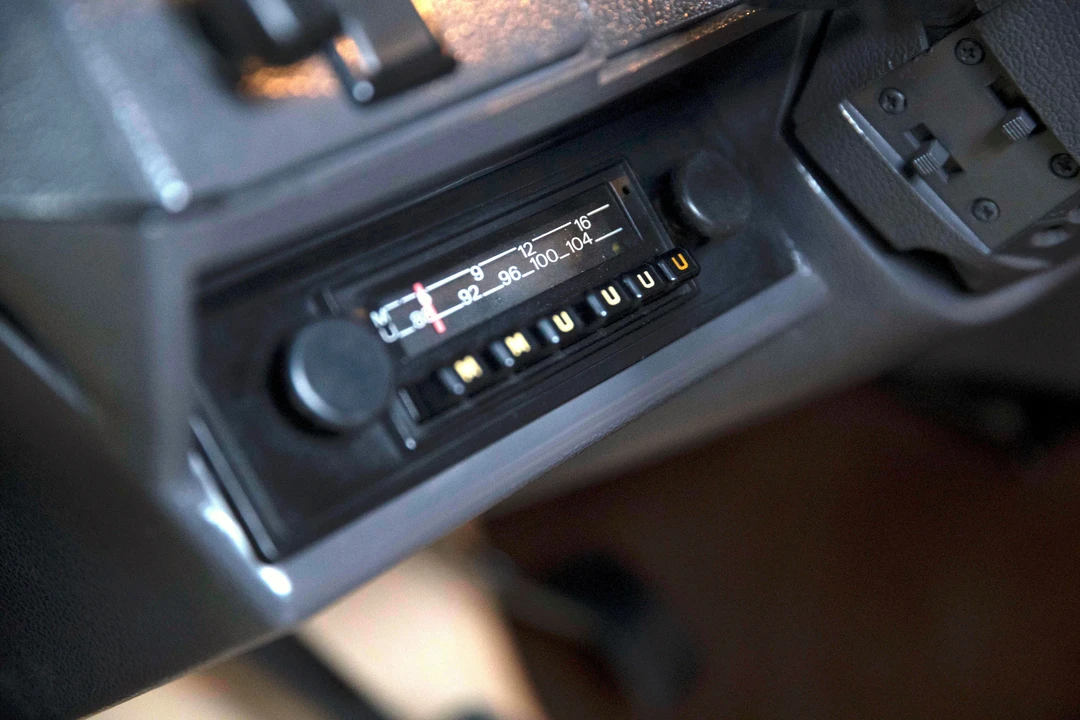 1973 Land Rover Range Rover Classic - Image 25 of 31