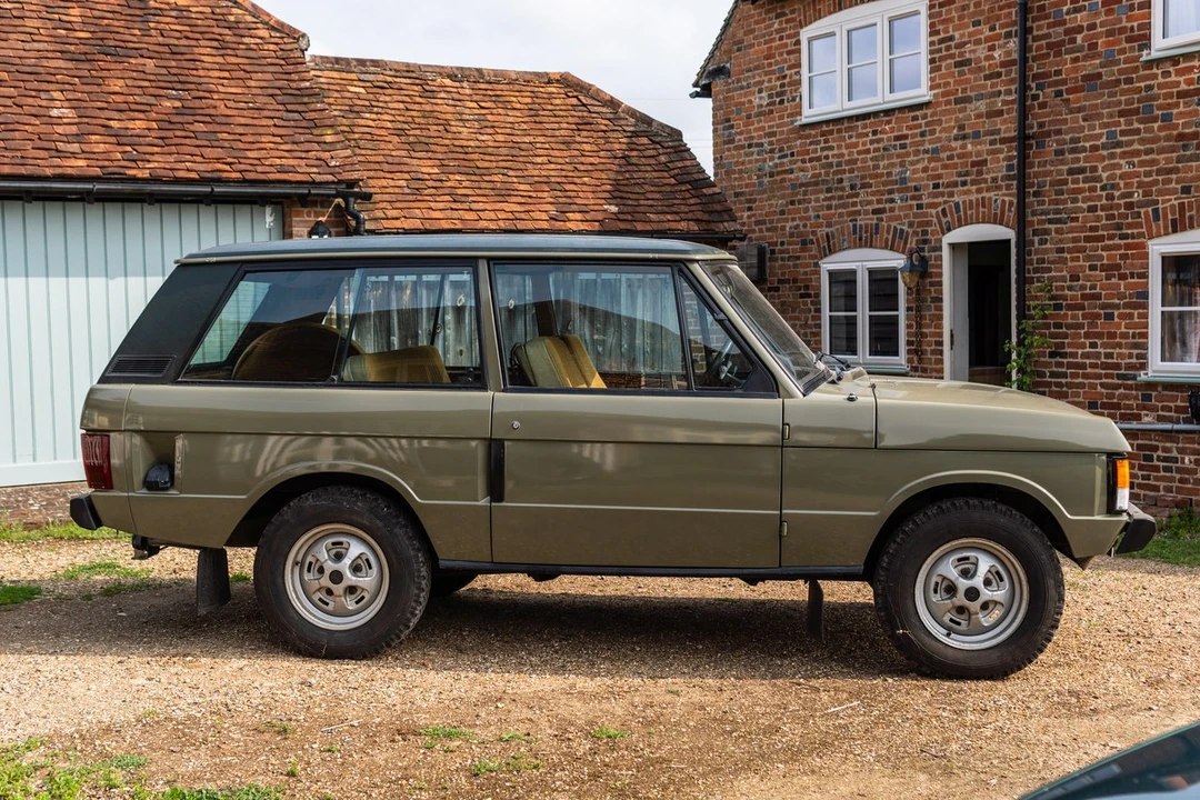 1973 Land Rover Range Rover Classic - Image 9 of 30