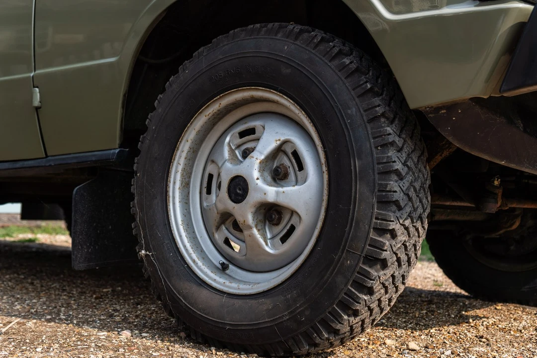 1973 Land Rover Range Rover Classic - Image 14 of 30