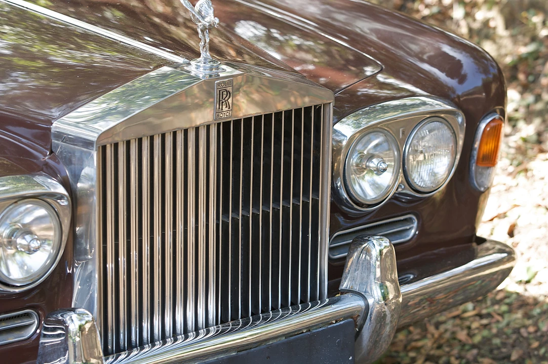 1973 Rolls-Royce Corniche Series I - Image 2 of 3