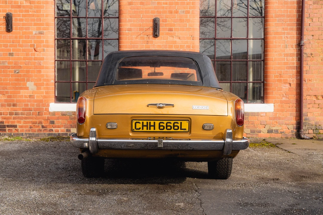 1973 Rolls-Royce Corniche Series I - Image 21 of 31