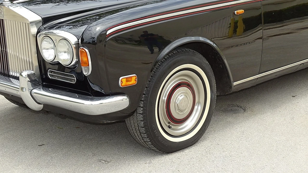 1973 Rolls-Royce Silver Shadow I - Image 13 of 21