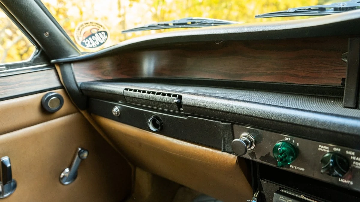1973 Rover - Image 30 of 30