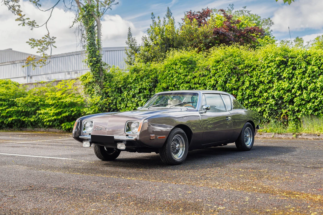 1973 Studebaker Avanti - Image 3 of 31