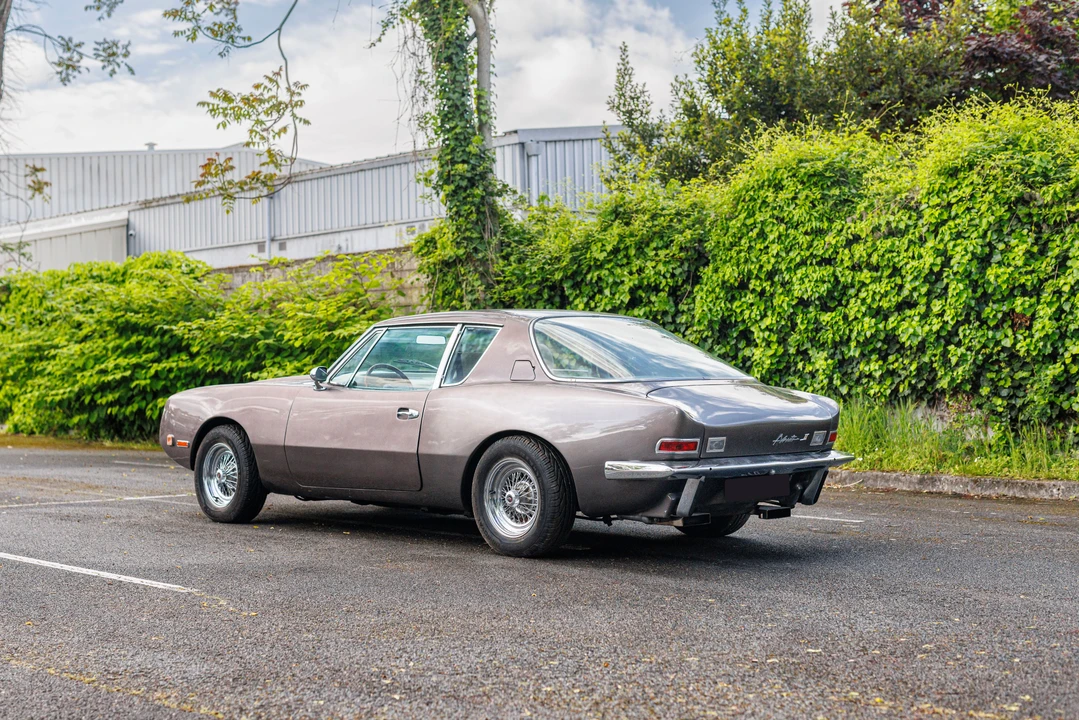 1973 Studebaker Avanti - Image 5 of 31