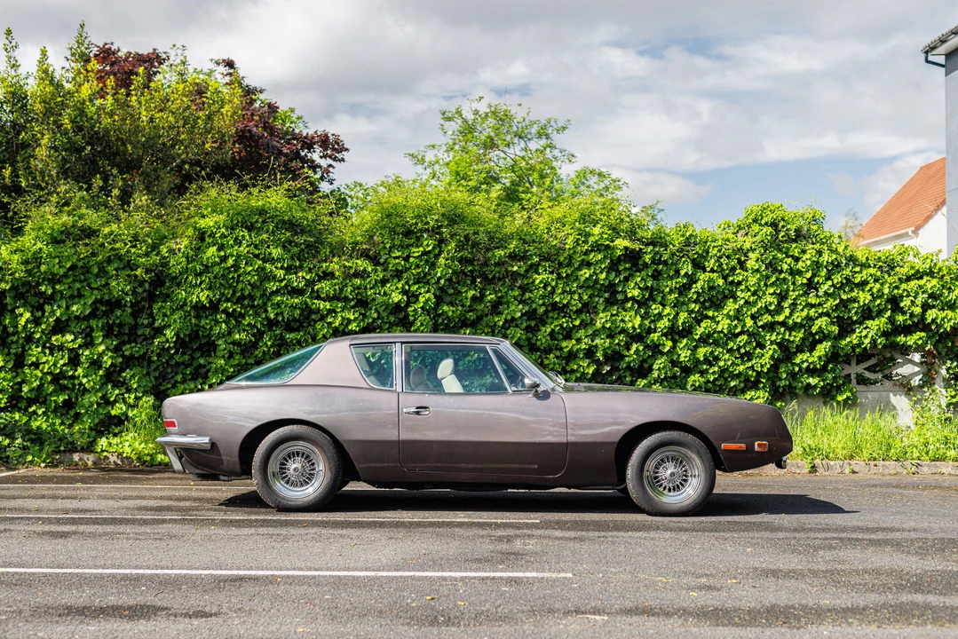 1973 Studebaker Avanti - Image 8 of 31