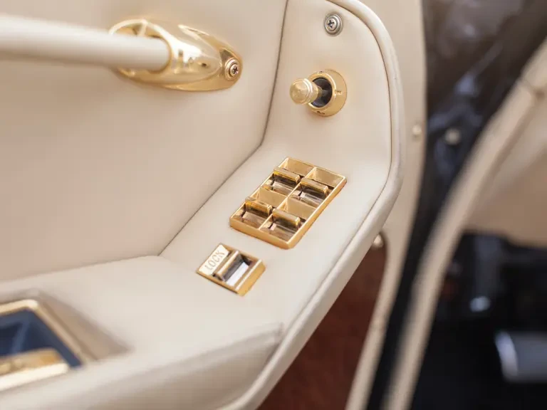 1973 Stutz Blackhawk - Image 15 of 23