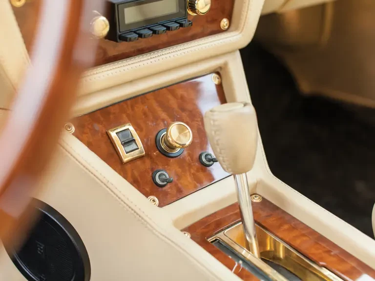 1973 Stutz Blackhawk - Image 13 of 23