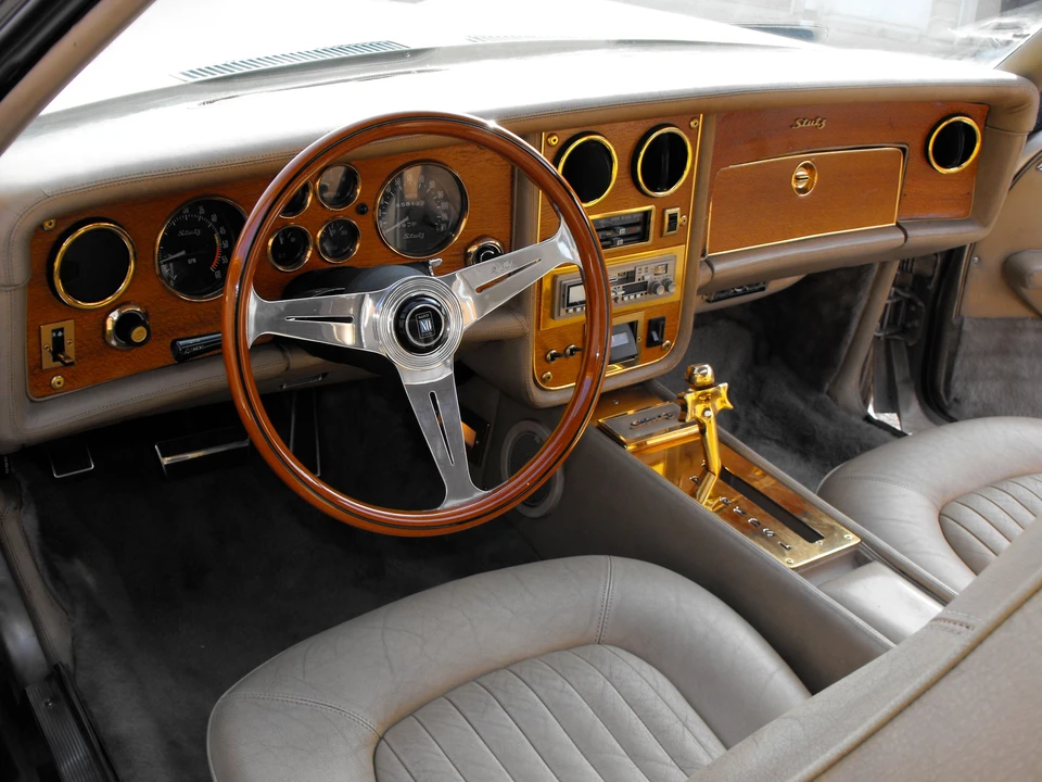 1973 Stutz Blackhawk - Image 2 of 4