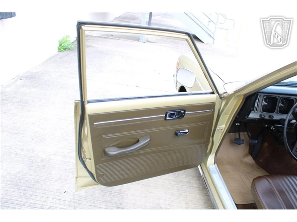 1973 Toyota Corona 4th Gen - Image 17 of 31