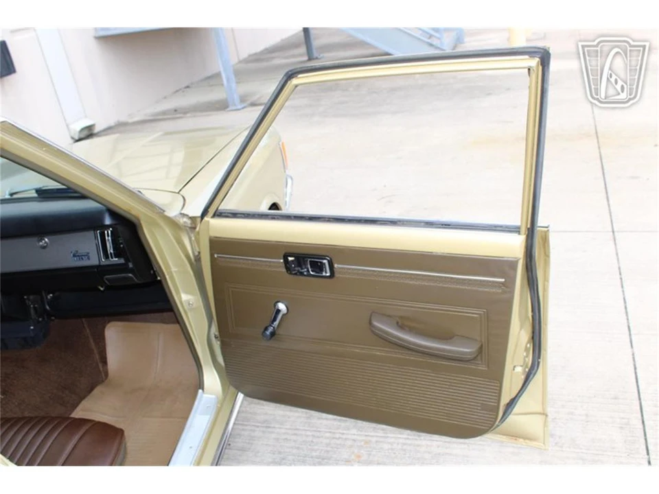 1973 Toyota Corona 4th Gen - Image 18 of 31