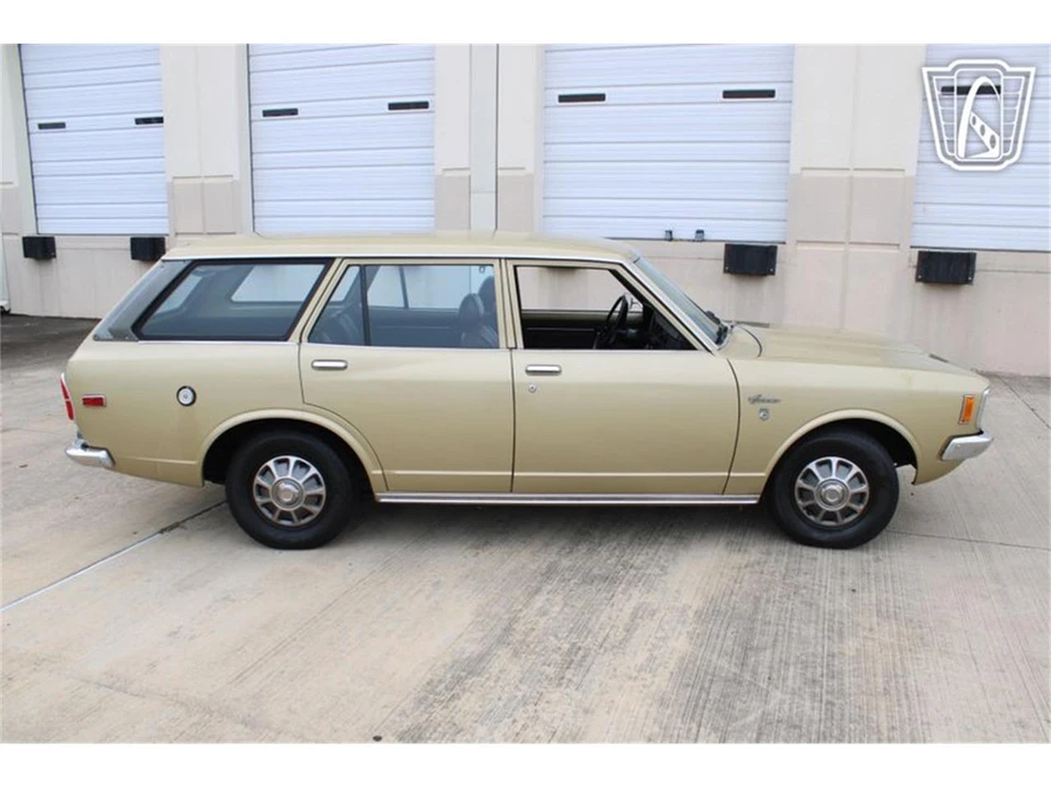 1973 Toyota Corona 4th Gen - Image 4 of 31