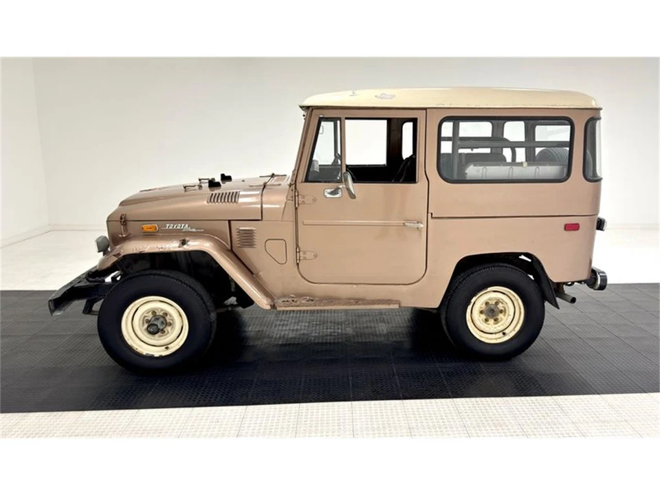 1973 Toyota J40 Land Cruiser - Image 2 of 31