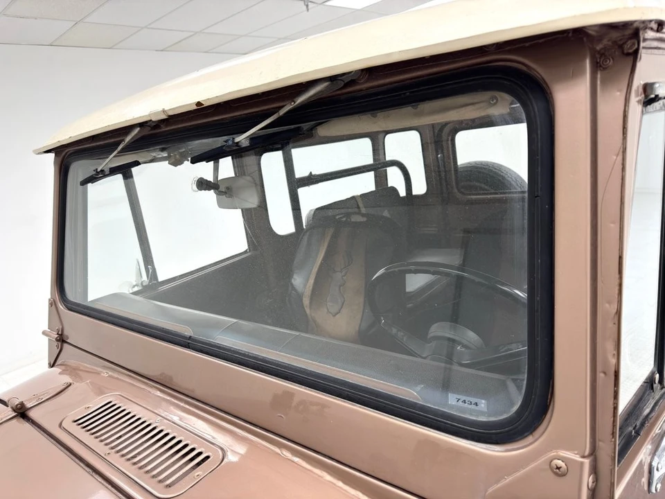 1973 Toyota J40 Land Cruiser - Image 14 of 31