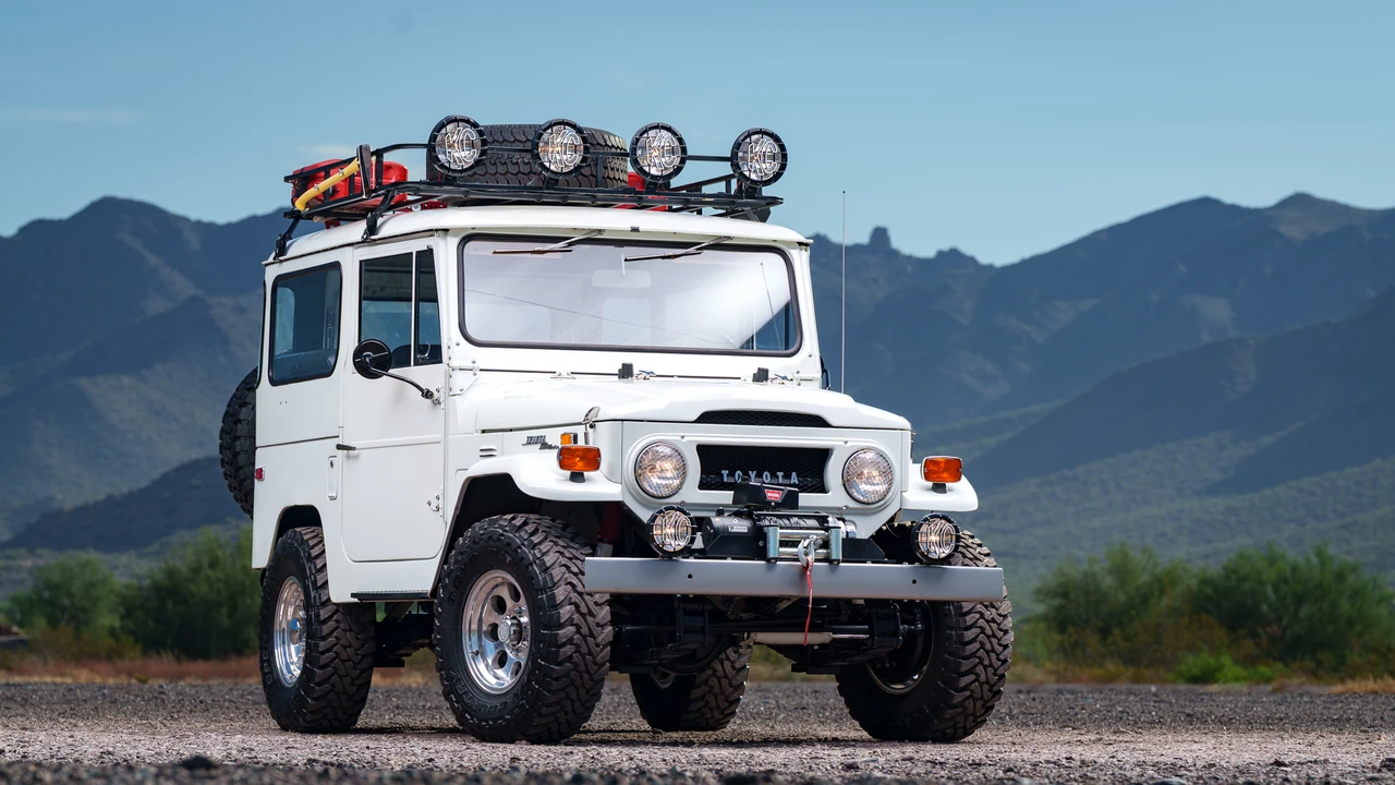 1973 Toyota J40 Land Cruiser - Image 10 of 31