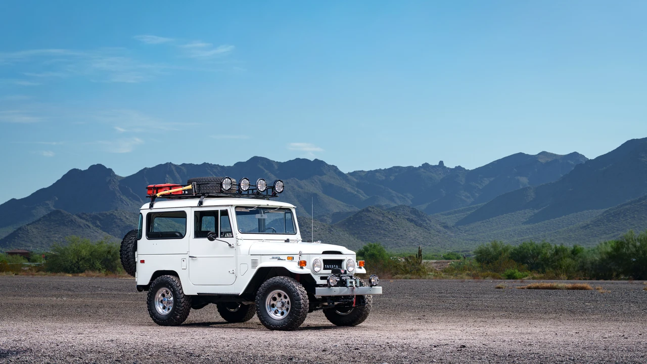 1973 Toyota J40 Land Cruiser - Image 11 of 31
