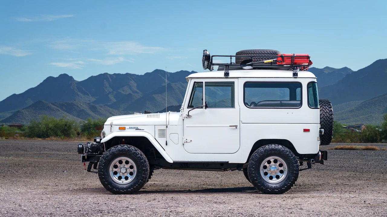 1973 Toyota J40 Land Cruiser - Image 16 of 31