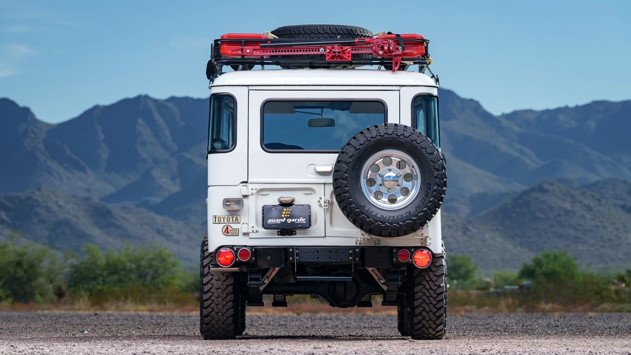 1973 Toyota J40 Land Cruiser - Image 25 of 31
