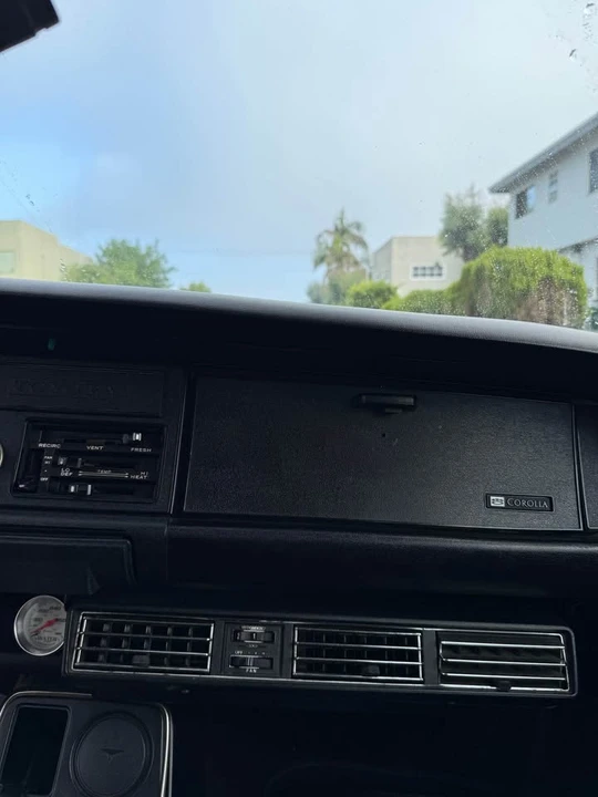 1973 Toyota Corolla 2nd Gen - Image 6 of 8