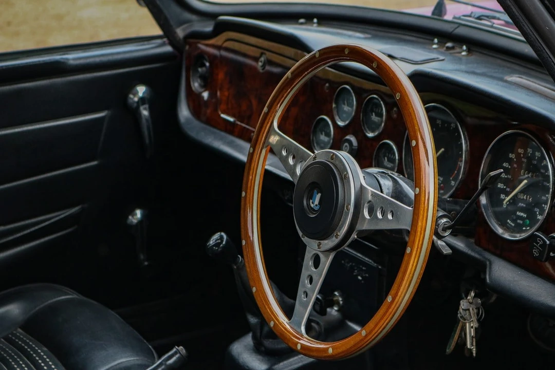1973 Triumph TR6 CF Injected - Image 16 of 30