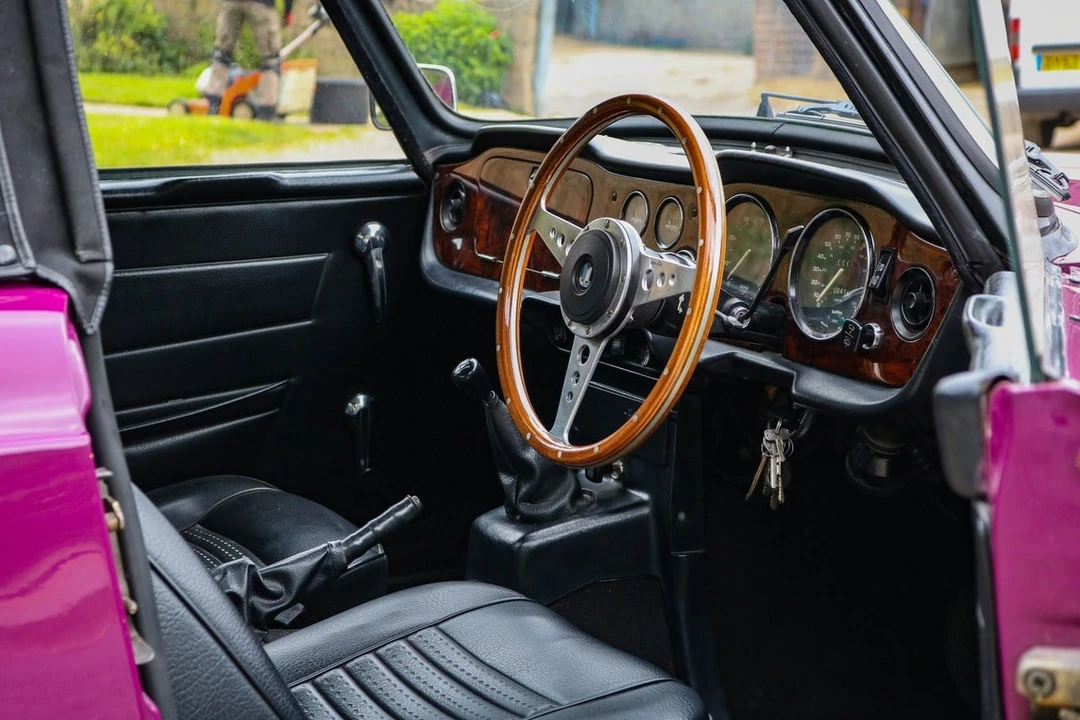 1973 Triumph TR6 CF Injected - Image 14 of 30