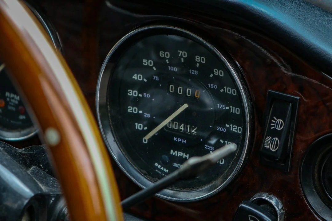 1973 Triumph TR6 CF Injected - Image 18 of 30