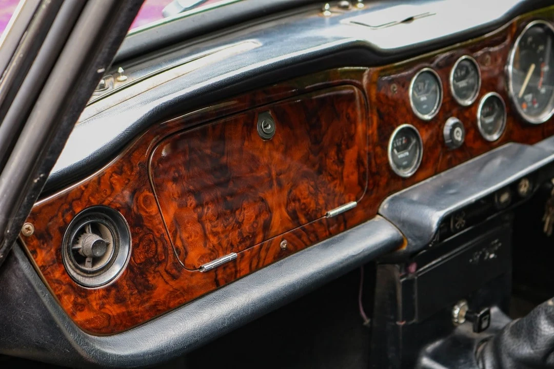1973 Triumph TR6 CF Injected - Image 27 of 30