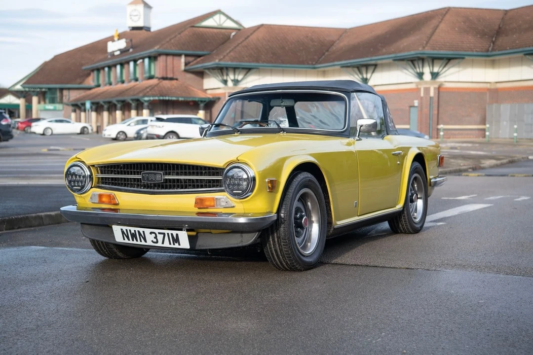 1973 Triumph TR6 CF Injected - Image 12 of 31