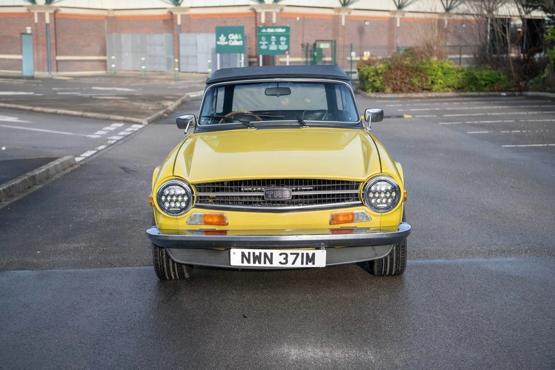 1973 Triumph TR6 CF Injected - Image 25 of 31