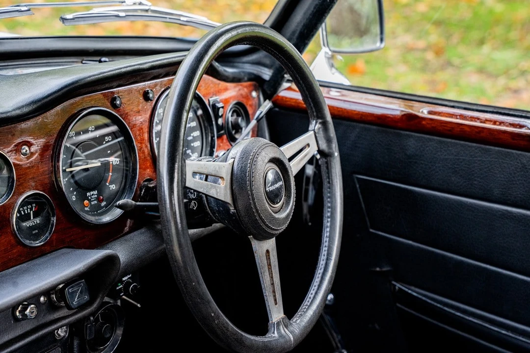 1973 Triumph TR6 CF Injected - Image 17 of 30
