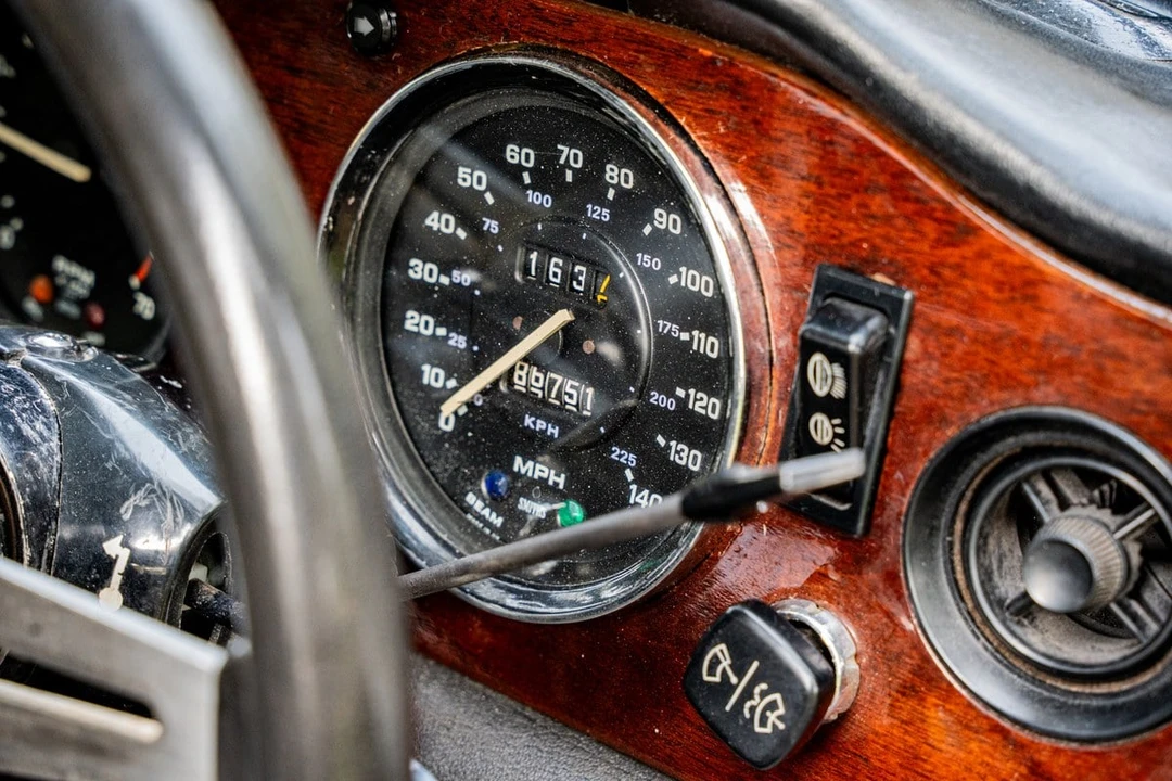 1973 Triumph TR6 CF Injected - Image 19 of 30