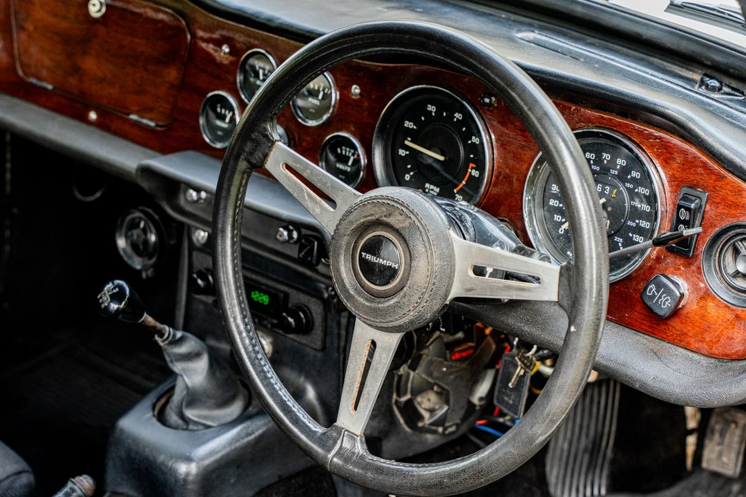 1973 Triumph TR6 CF Injected - Image 18 of 30