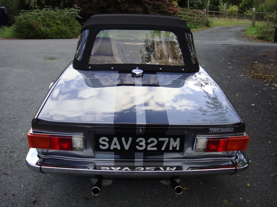 1973 Triumph TR6 CF Injected - Image 14 of 15
